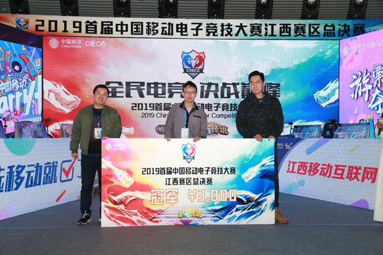 �S�ӊZ�ں�Ӱ