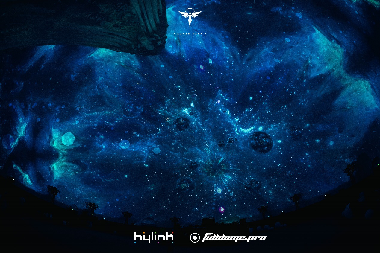 �Ƽ�+�Ļ����A�P���cFulldome.Pro���Y�l���Ї���Ļ�a�I����