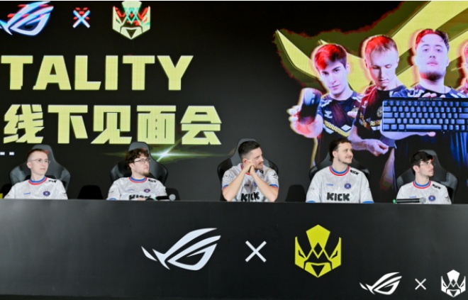 Vitality�۽zҊ����˷��ɶ���ROG�b�伯�Y(ji��)���_��늸����w�