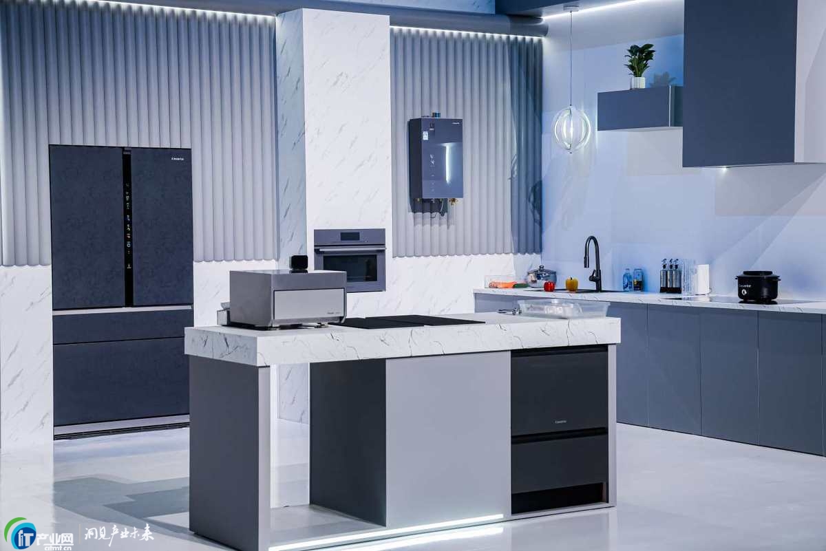 ���_�۱���AWEչ�FAI����Ƽ������K�]�����������ɏ����