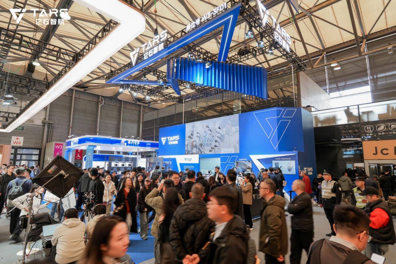 ��ʯ�Ǻ�AWE�������㣬�����ɻ�@����˹����o䛷Q̖