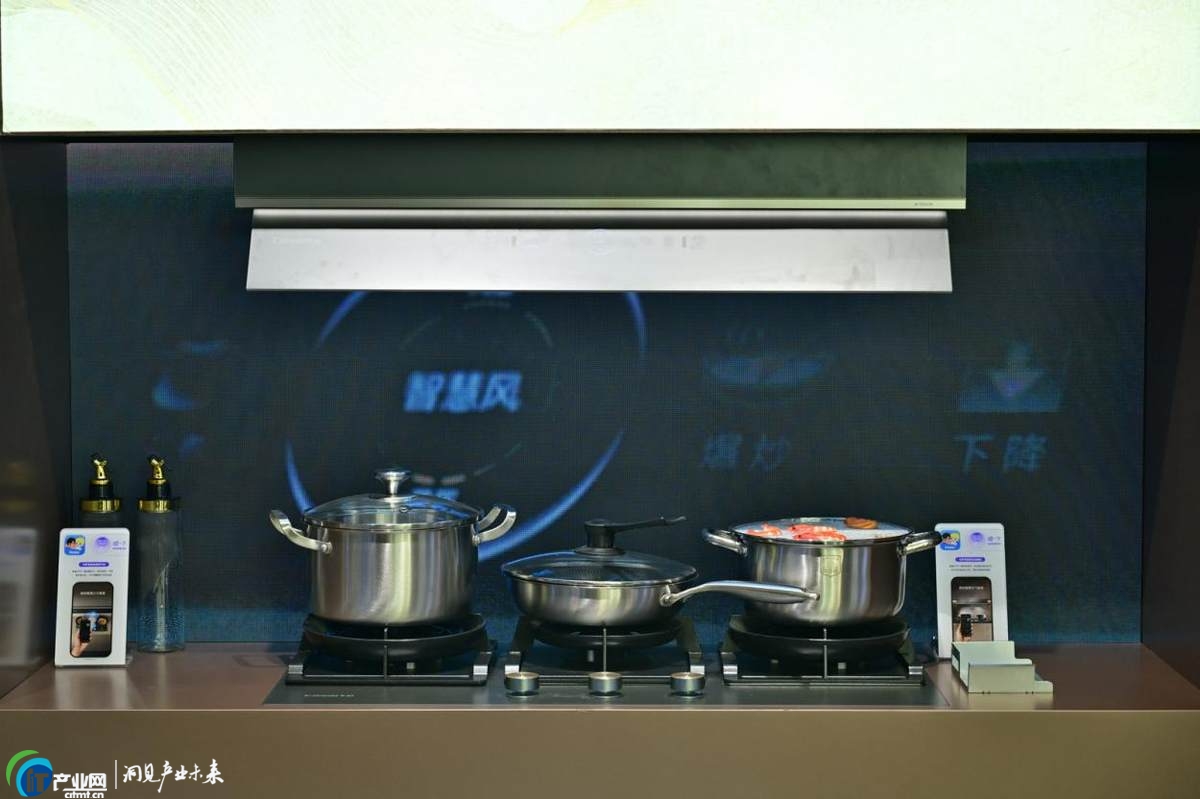 ���_�ۏN�AI֮��2.0���У�����ܿ���һ��