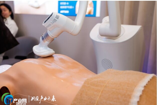 �s̩��Ӳ�˼��g���¶��x���ܰ�Ħ�¸߶ȣ����iȫ���������������w�