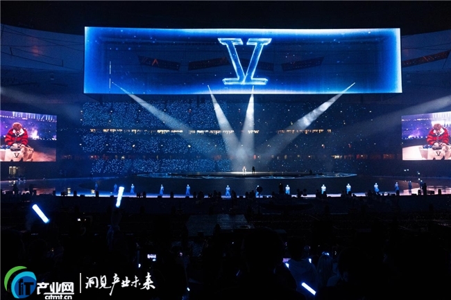 ���ˇ�ˡ����Ҽ����^��16���B�ܷ�������  ����I����C�C������ˇƽ�_���̘I�rֵ