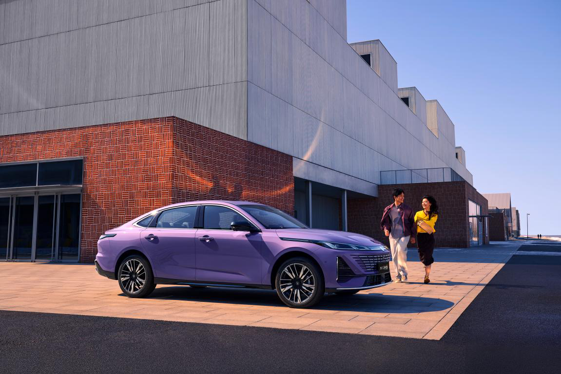 �ͺĽ�һ�룬���伴�M�䡪���L���{�L�������p܇����܇չȫ���װl