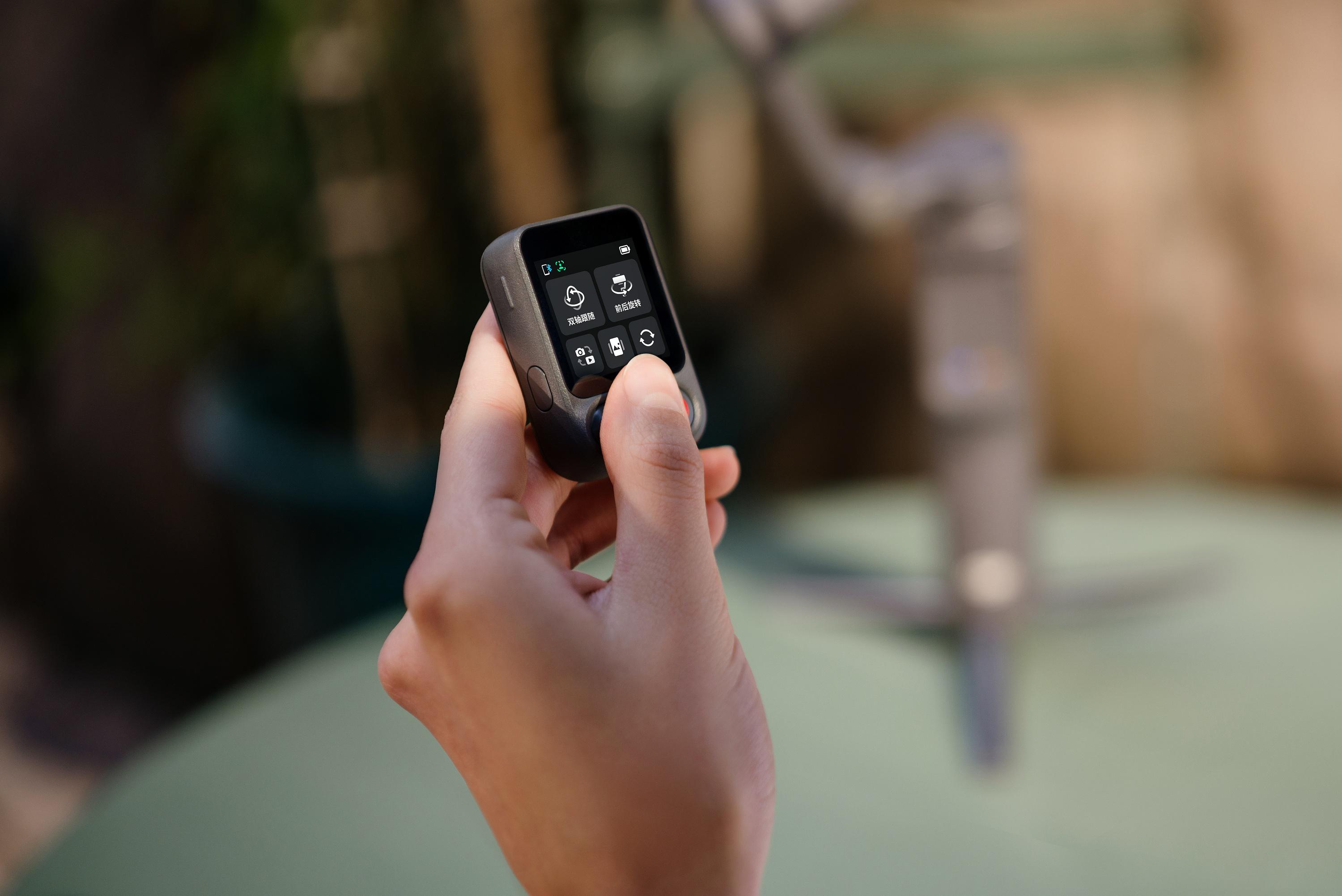 �󽮰l(f��)��Osmo Mobile 8P�ֳַ�(w��n)�������ۃr899Ԫ